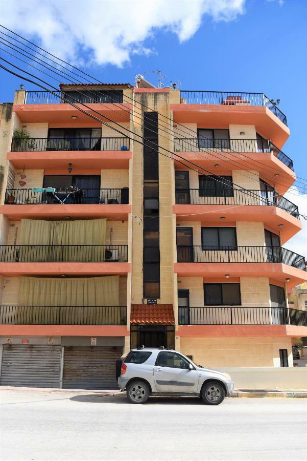 Appartamento Red Malta - The Bijou Penthouse St. Paul's Bay Esterno foto